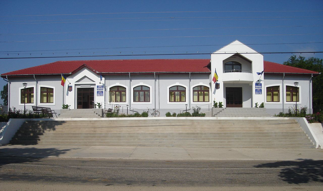 Sediul Primăriei Comunei Ostroveni
